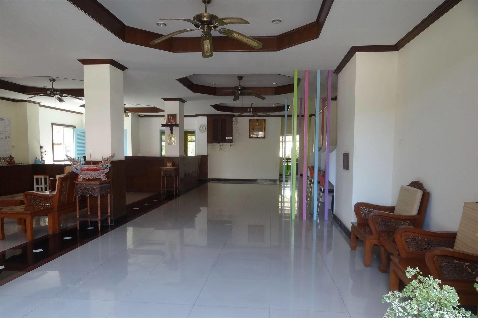 Luna House Ao Nang Bagian luar foto